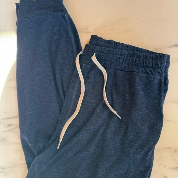 Vuori Dark Blue Joggers with Cream Drawstring - Picture 2 of 5
